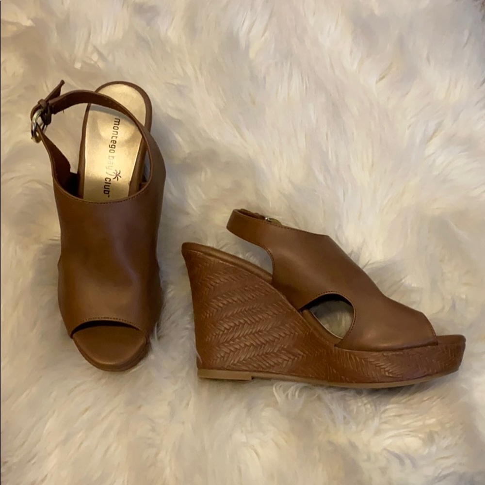 Tan Wedges